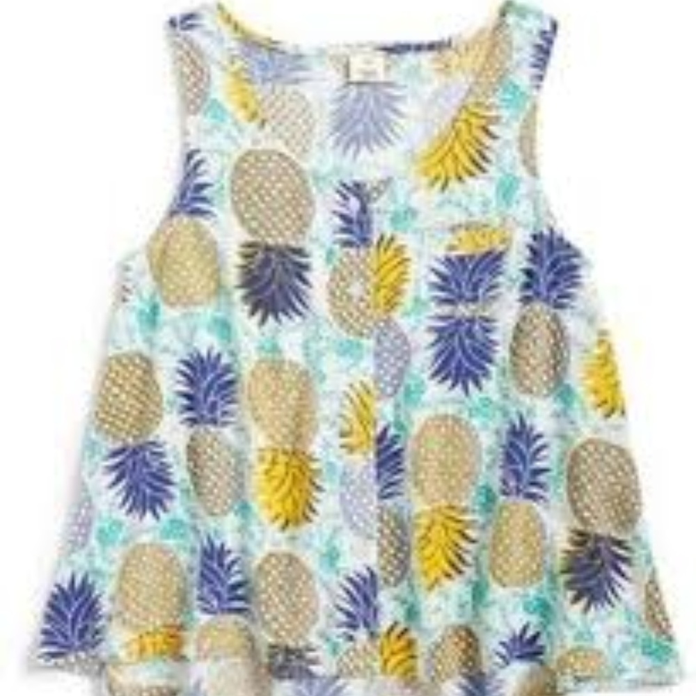 VGUC Tucker and Tate Jennifer Swing Top